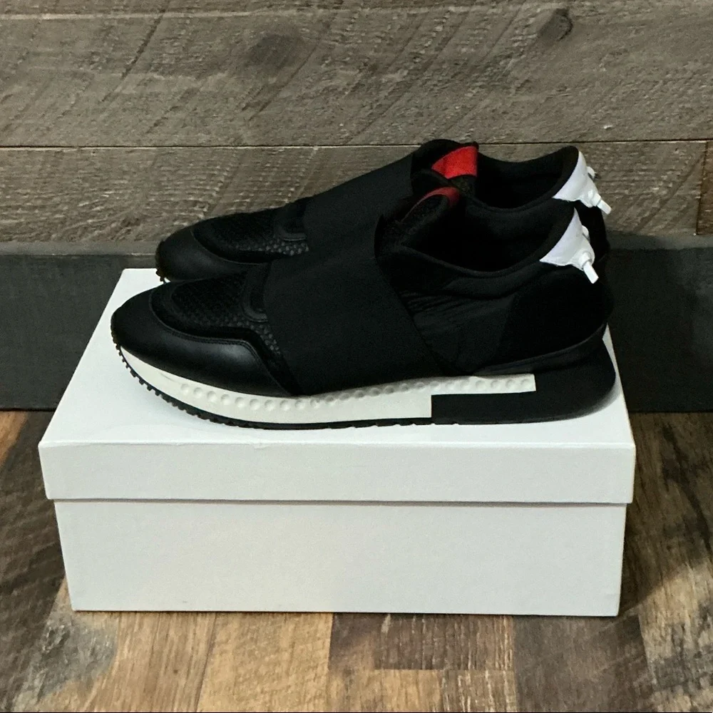 Givenchy Active Runner Elastic Sneakers Black & White - Men’s Size EU 45/US 12